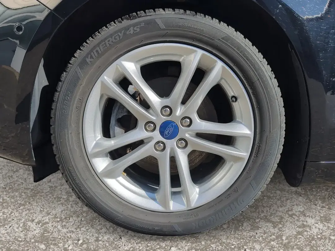 Ford Mondeo - Thumbnail 10