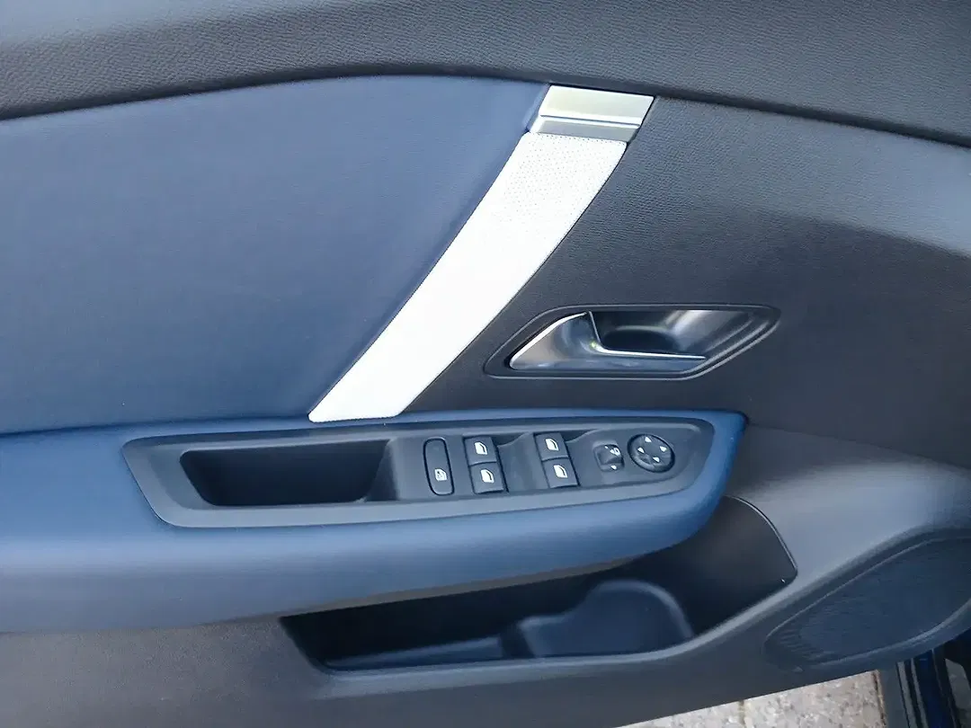 Citroen C4 - Thumbnail 11