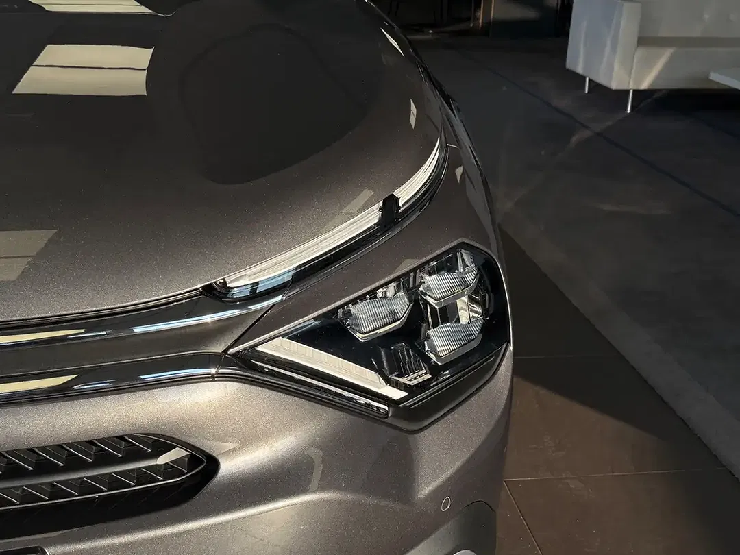 Citroen C4 - Thumbnail 8