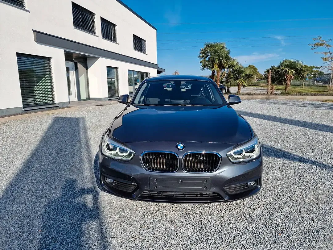 BMW 118 - Thumbnail 3