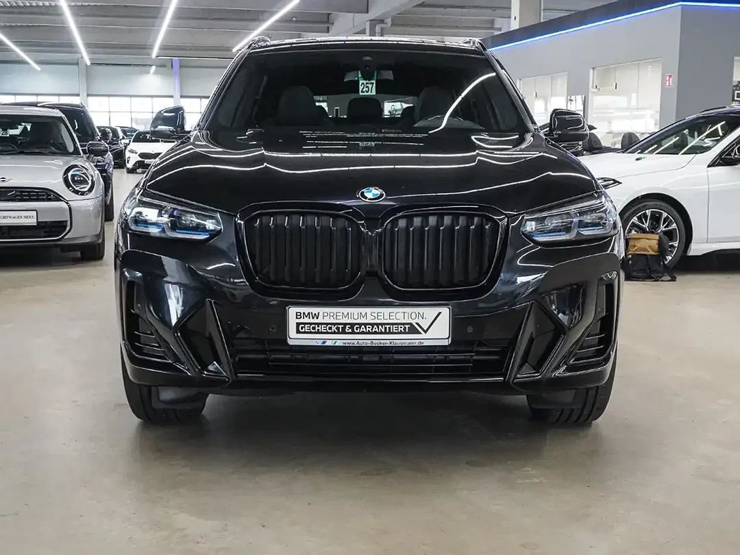 BMW X3 - Thumbnail 3
