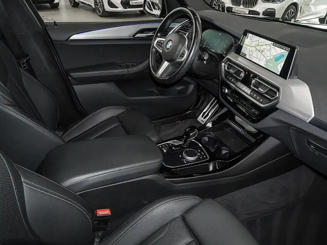 BMW X3 - Thumbnail 9