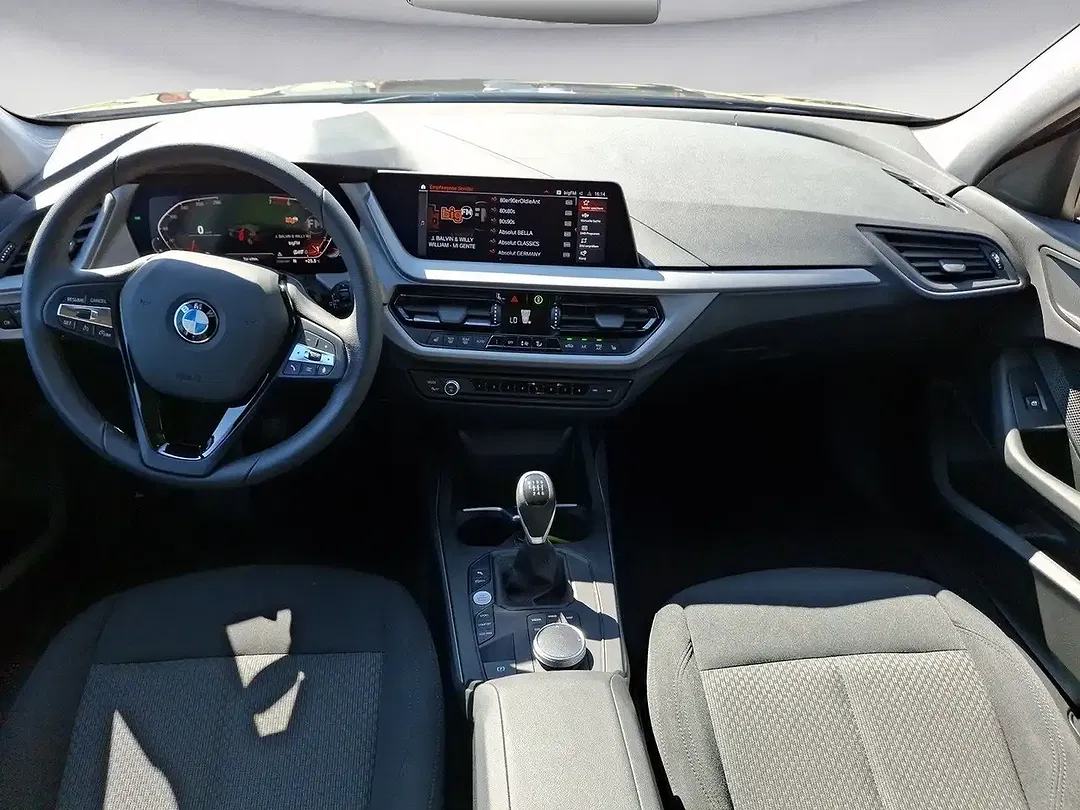 BMW 118 - Thumbnail 12