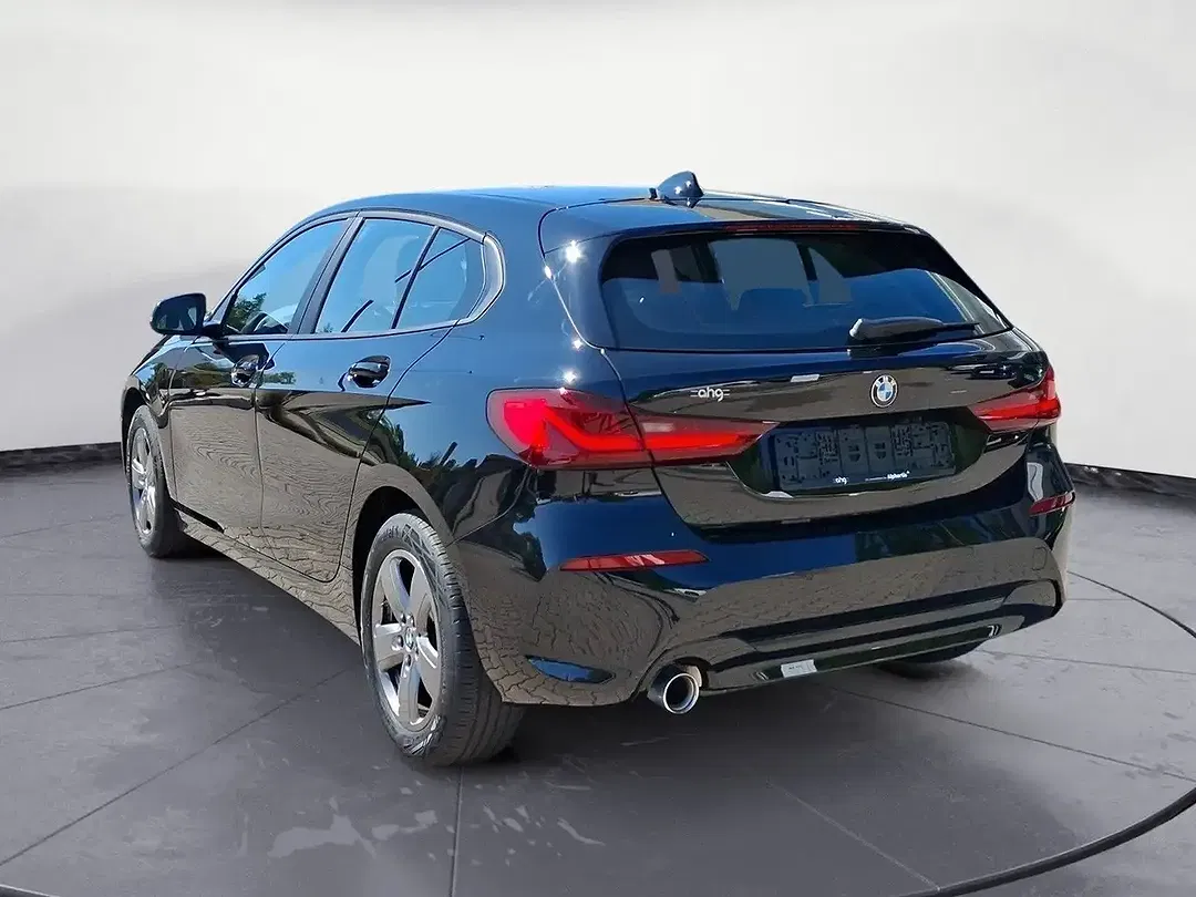 BMW 118 - Thumbnail 4