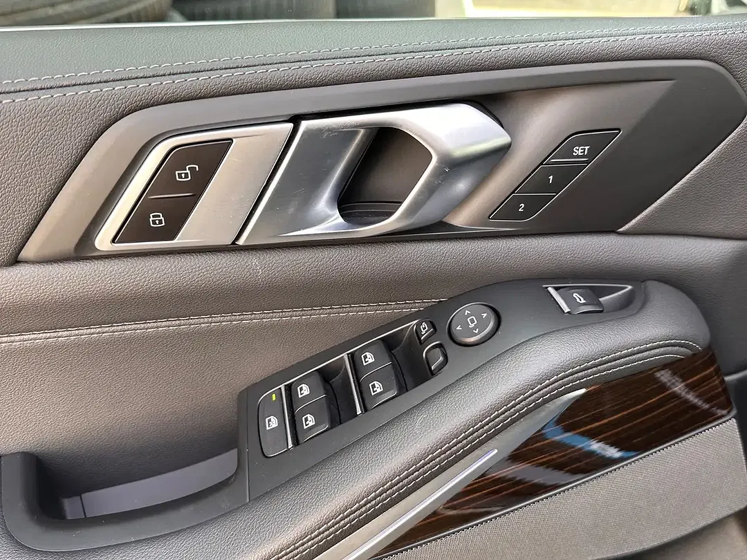 BMW X5 - Thumbnail 11