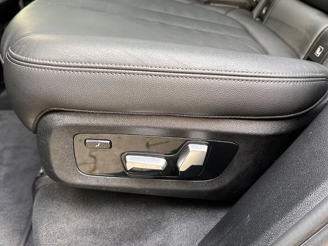 BMW X5 - Thumbnail 17