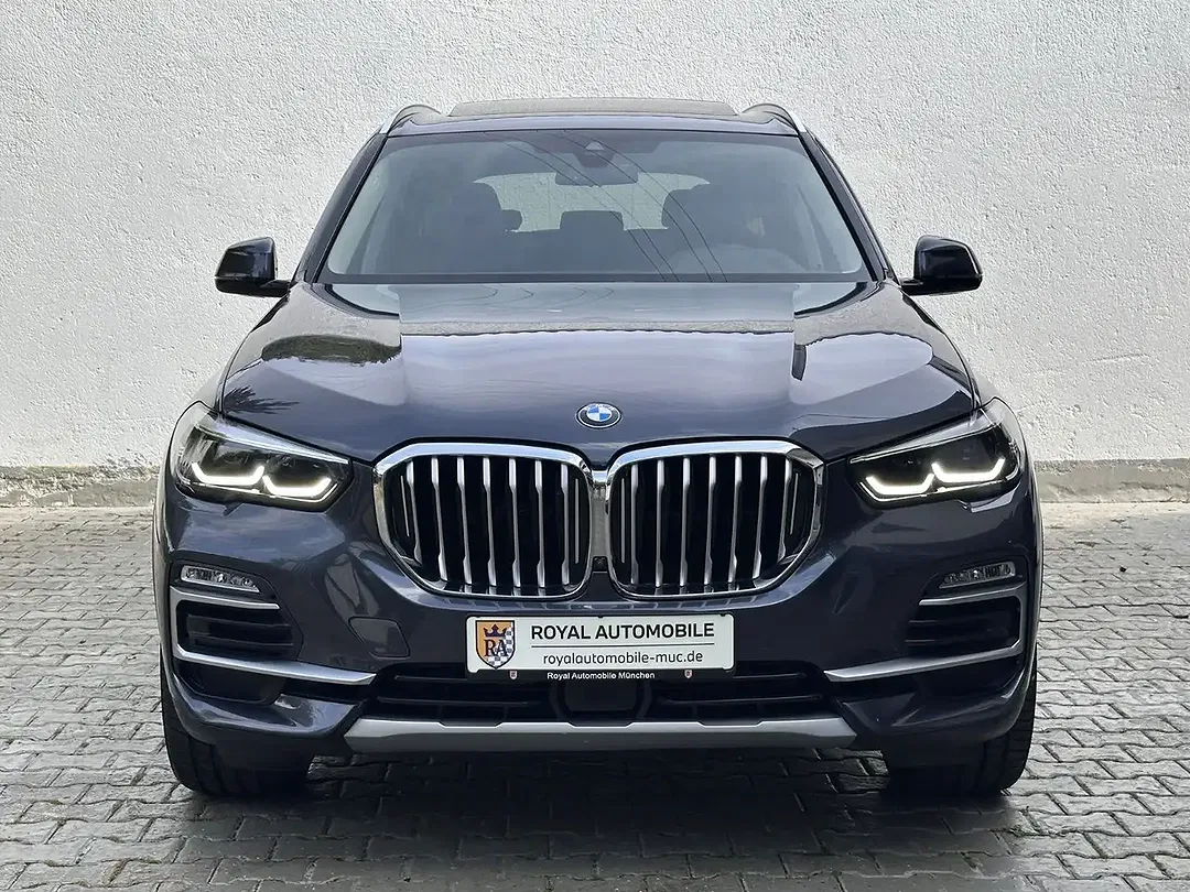 BMW X5 - Thumbnail 2