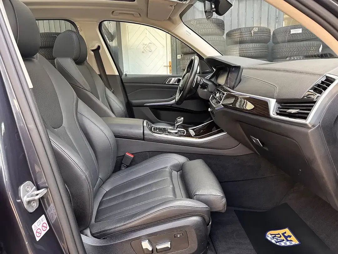 BMW X5 - Thumbnail 31