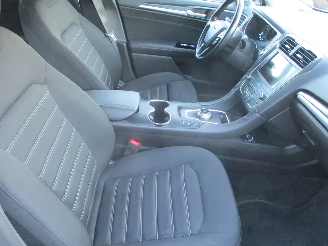 Ford Mondeo - Thumbnail 12