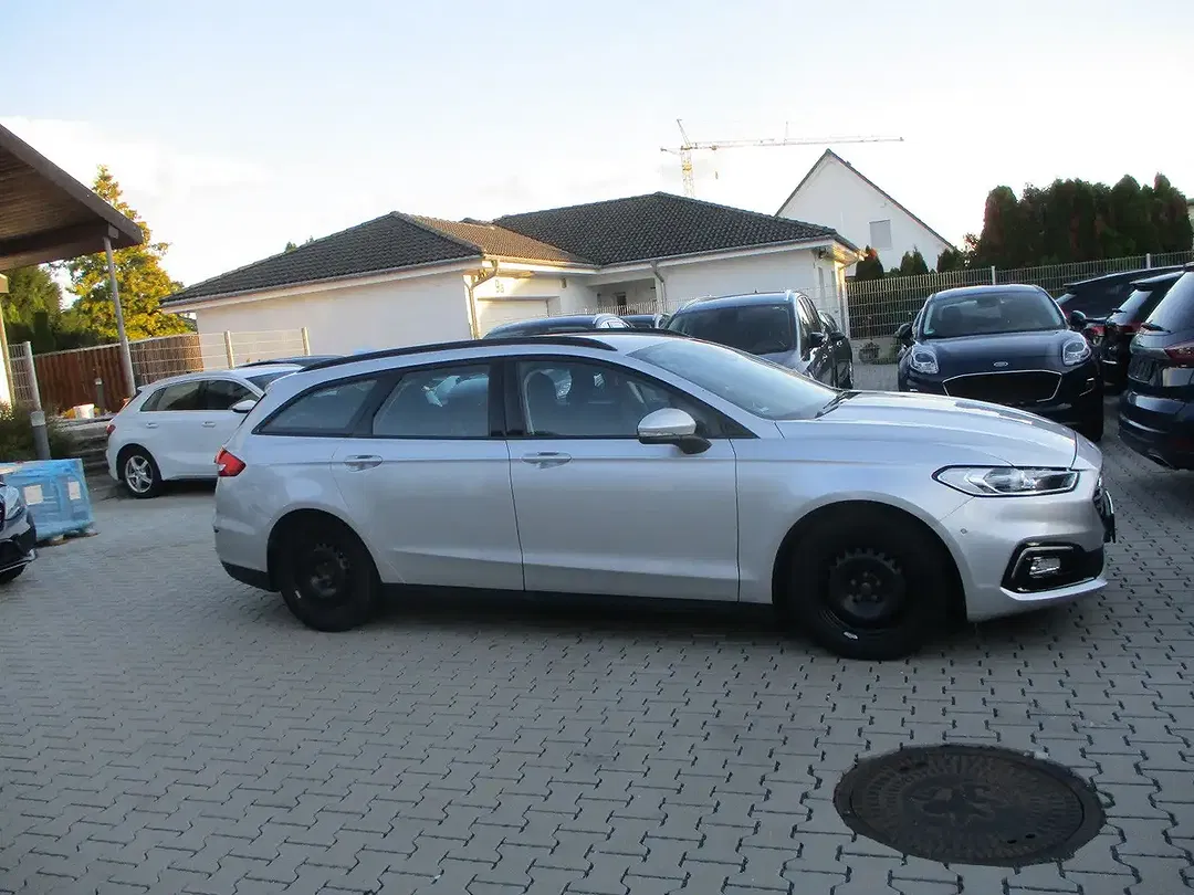 Ford Mondeo - Thumbnail 14