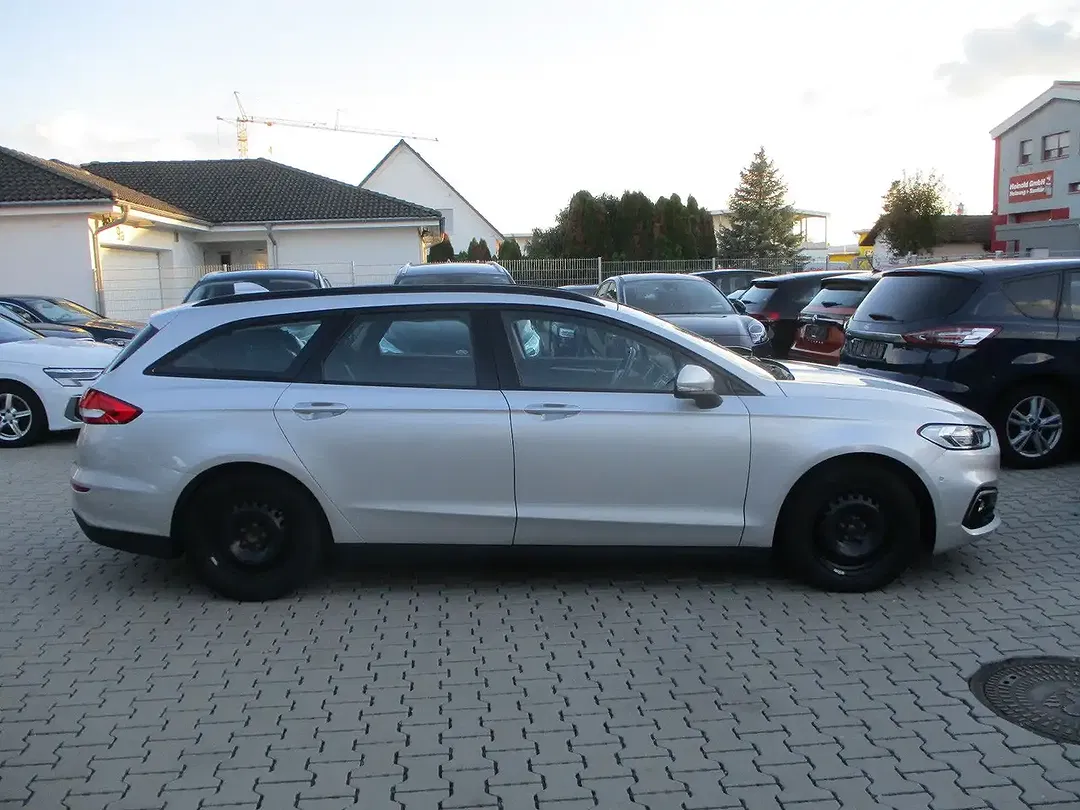 Ford Mondeo - Thumbnail 5
