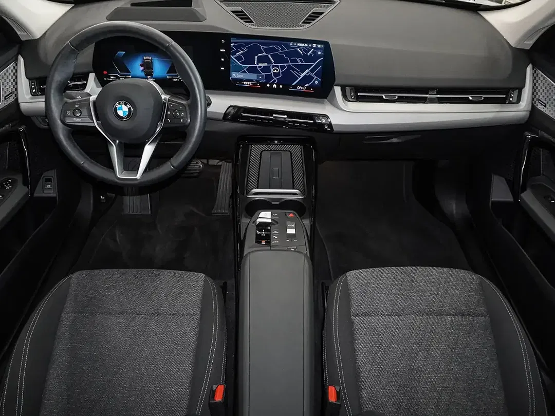 BMW X1 - Thumbnail 10