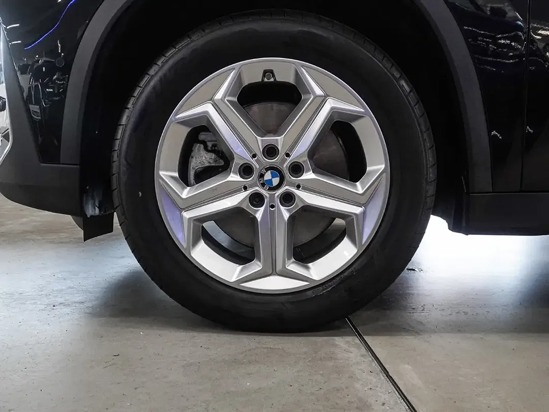 BMW X1 - Thumbnail 7
