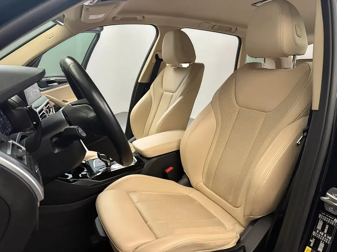 BMW X3 - Thumbnail 9