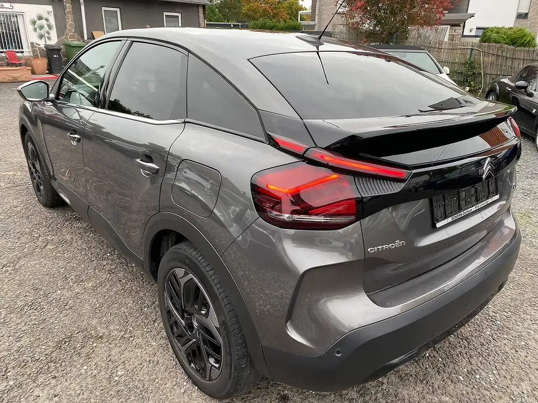Citroen C4 - Thumbnail 3