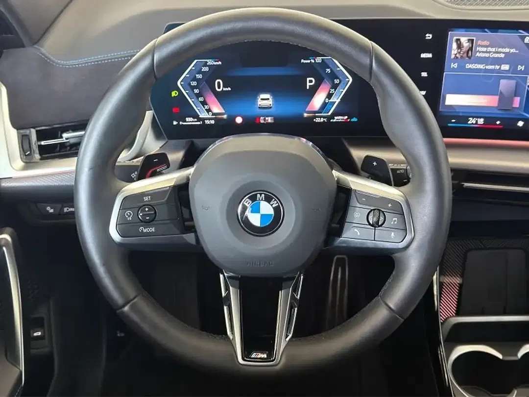 BMW X1 - Thumbnail 10