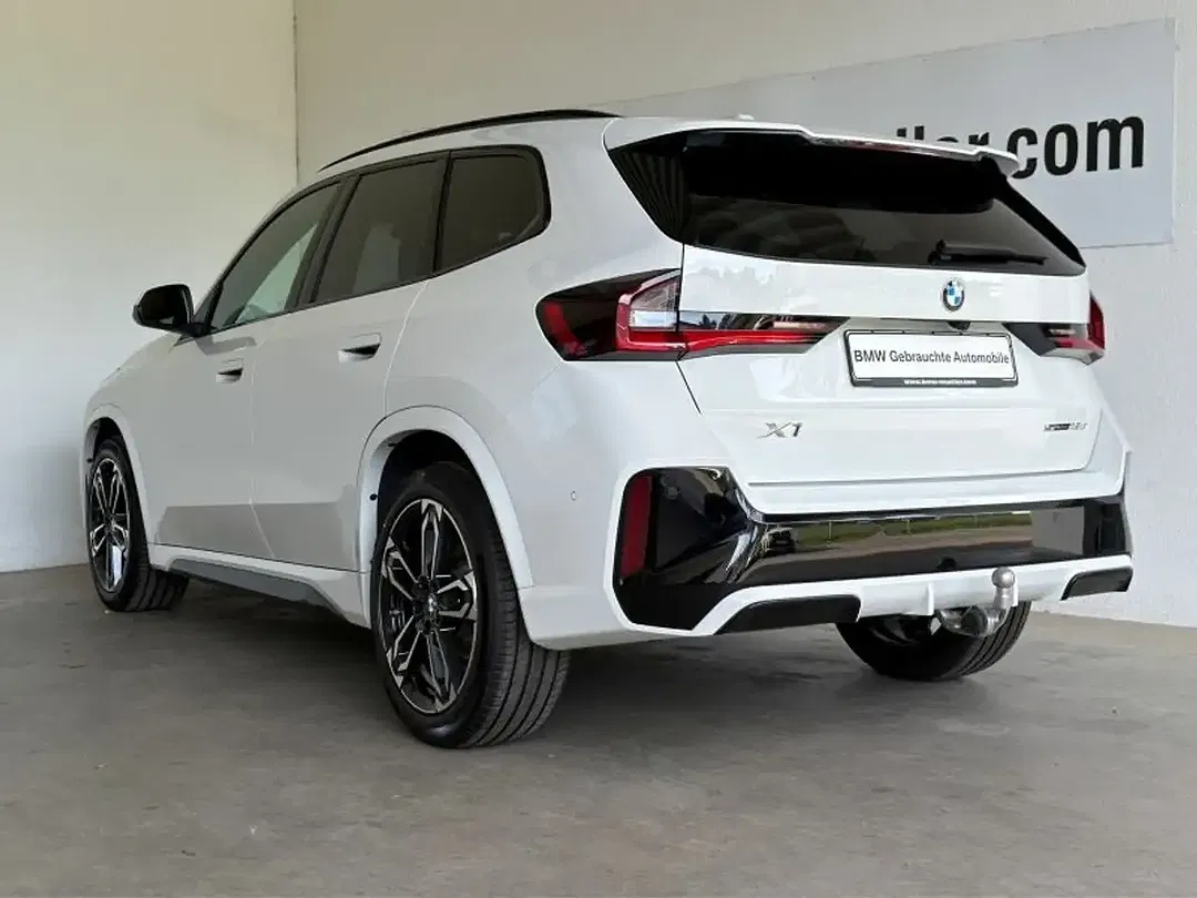 BMW X1 - Thumbnail 6