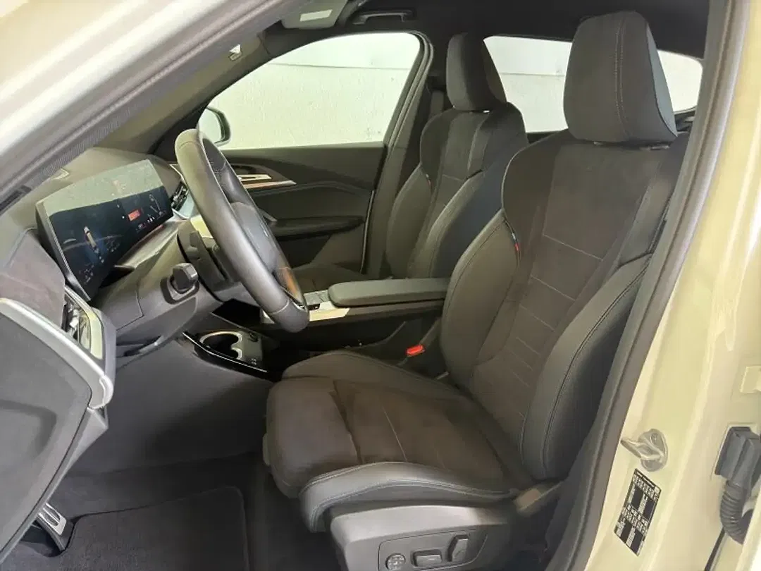 BMW X1 - Thumbnail 7