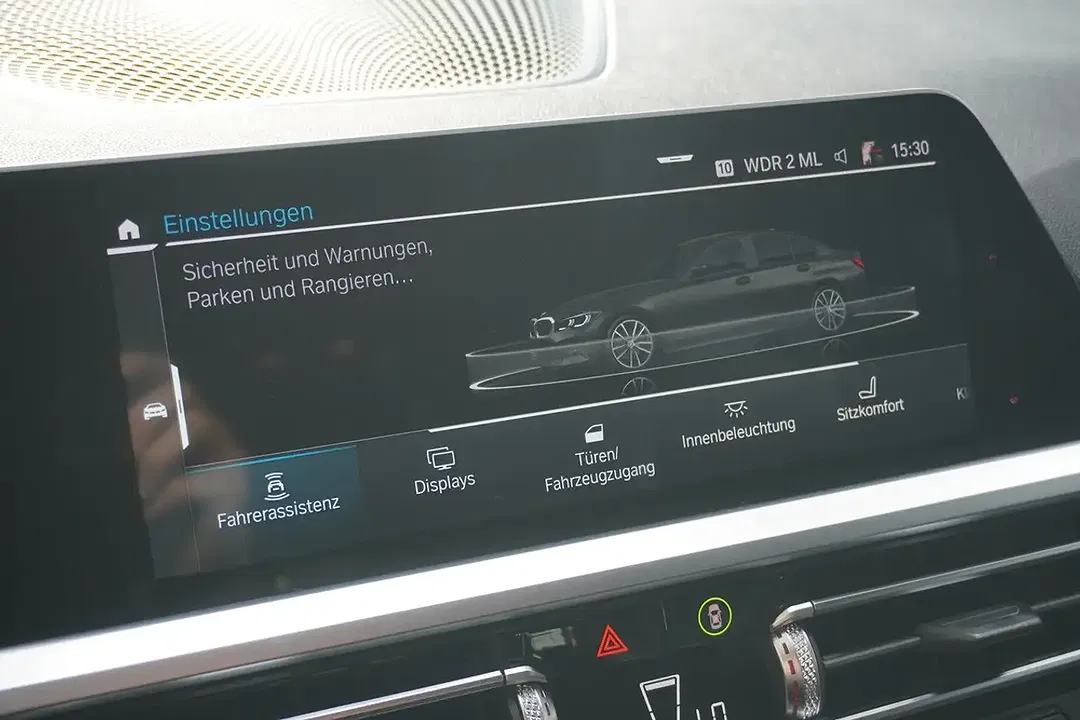 BMW 330 - Thumbnail 28