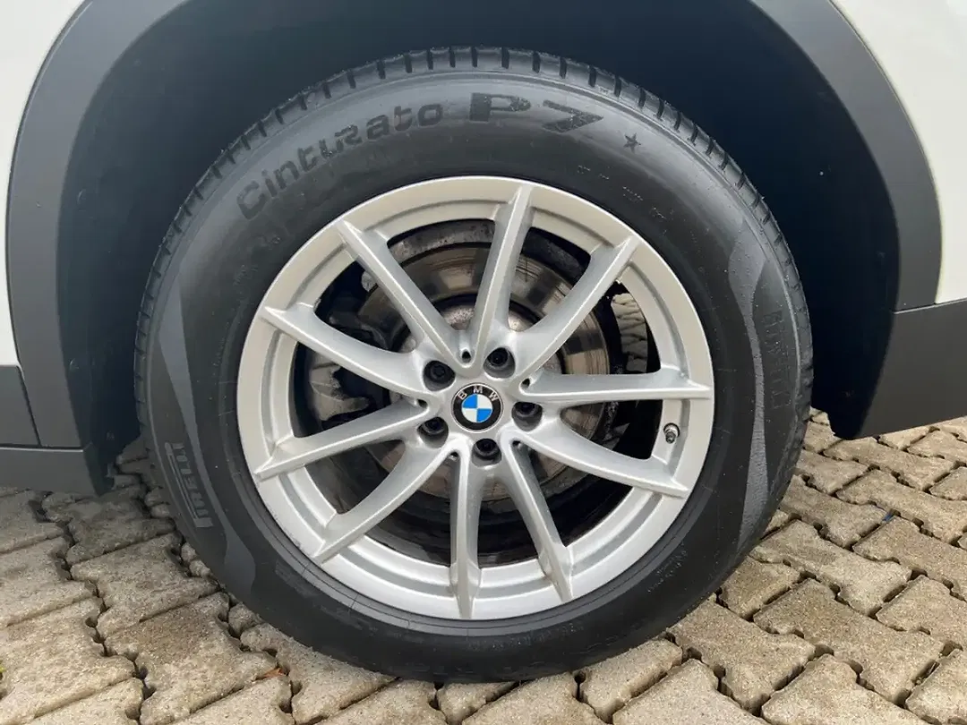 BMW X3 - Thumbnail 8