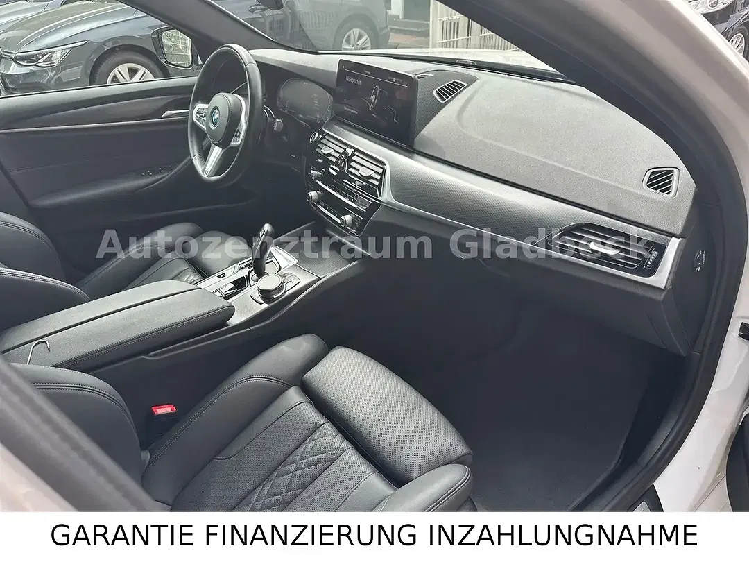 BMW 530 - Thumbnail 11