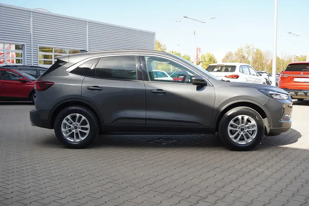 Ford Kuga - Thumbnail 5