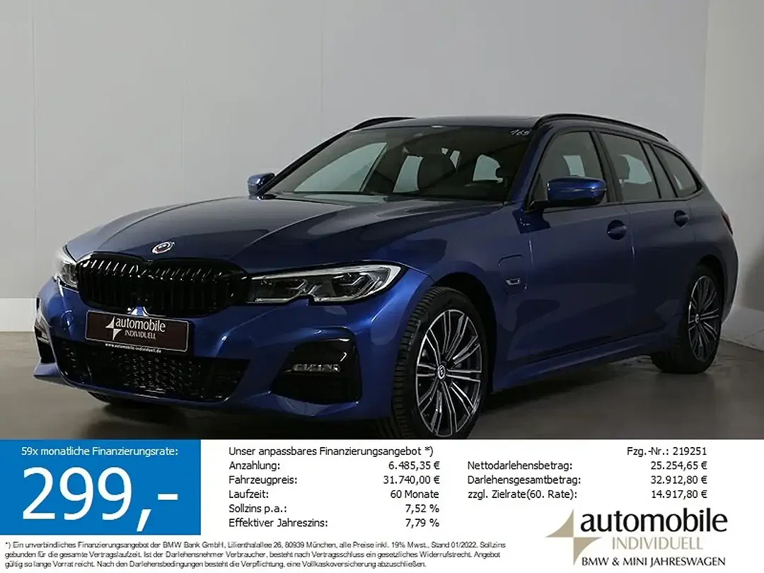 BMW 330 - Afbeelding 1