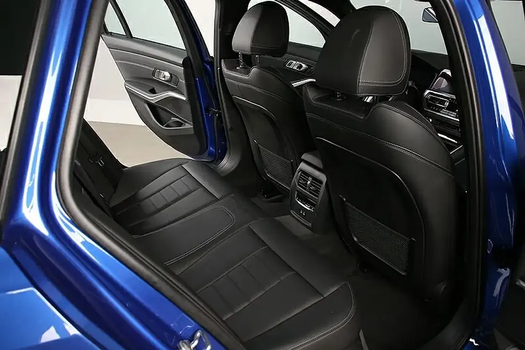 BMW 330 - Thumbnail 8