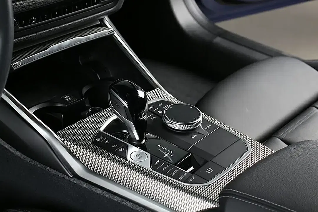 BMW 330 - Thumbnail 9