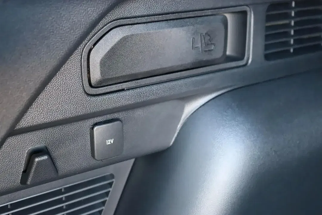 Ford Kuga - Thumbnail 13