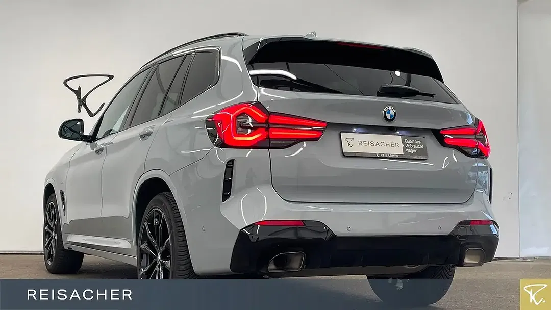 BMW X3 - Thumbnail 2