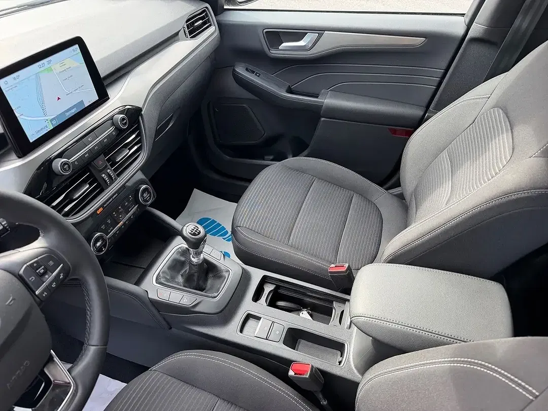 Ford Kuga - Thumbnail 15