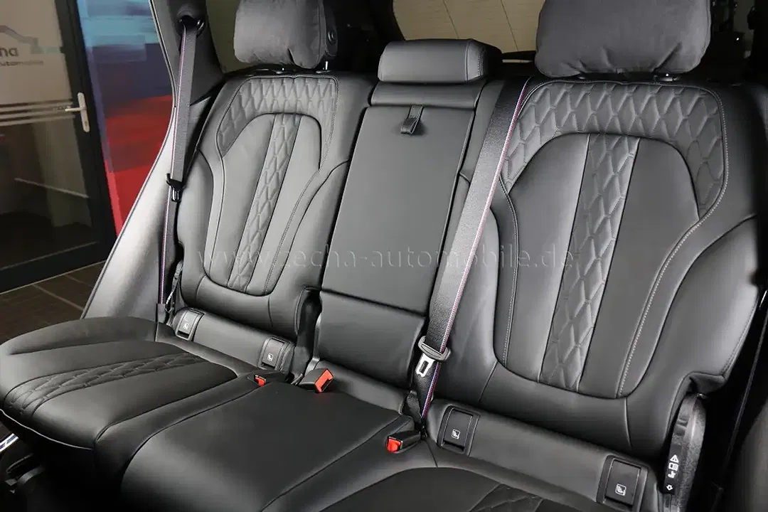 BMW X5 - Thumbnail 22