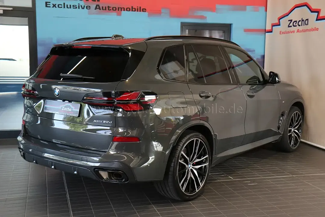 BMW X5 - Thumbnail 30