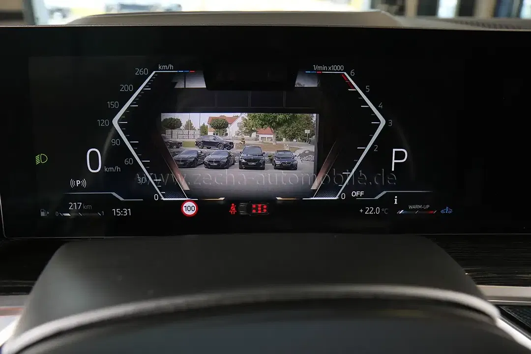 BMW X5 - Thumbnail 6