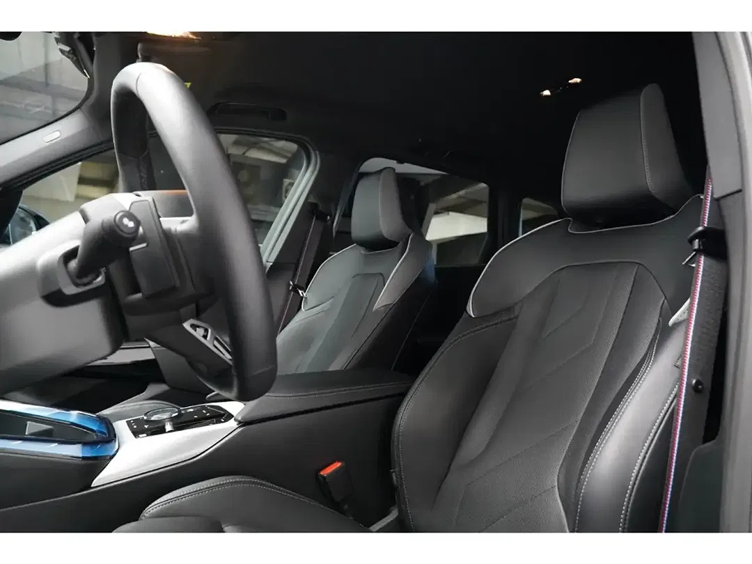 BMW X3 - Thumbnail 12
