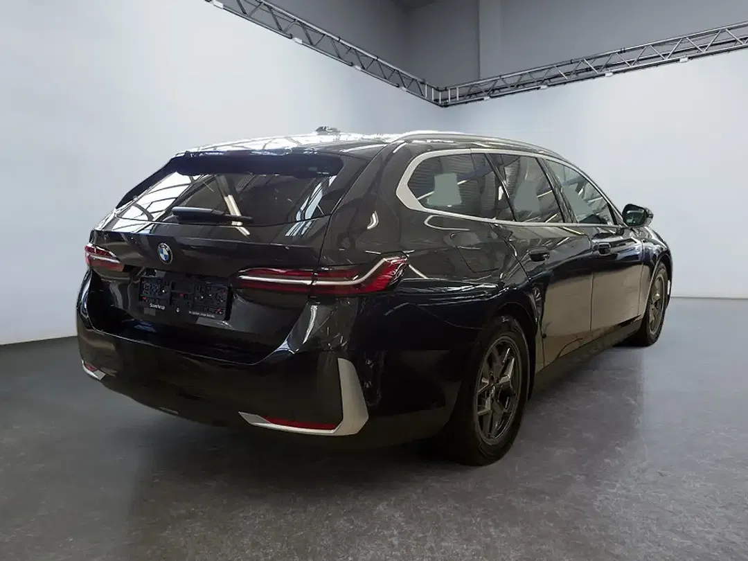 BMW 540 - Thumbnail 5