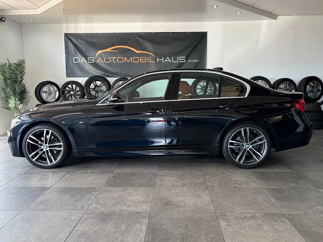 BMW 320 - Thumbnail 10