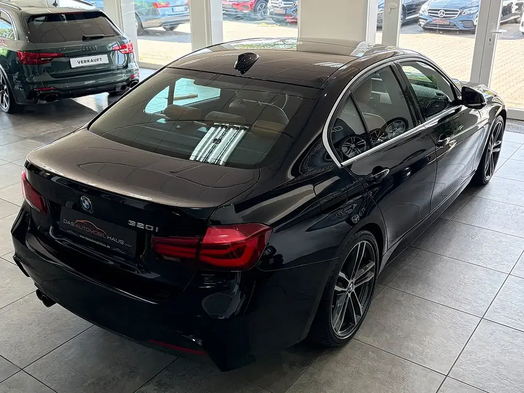 BMW 320 - Thumbnail 15
