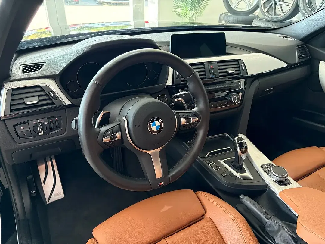 BMW 320 - Thumbnail 16