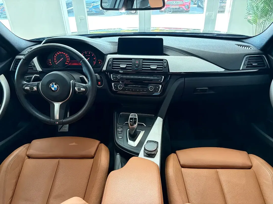 BMW 320 - Thumbnail 21