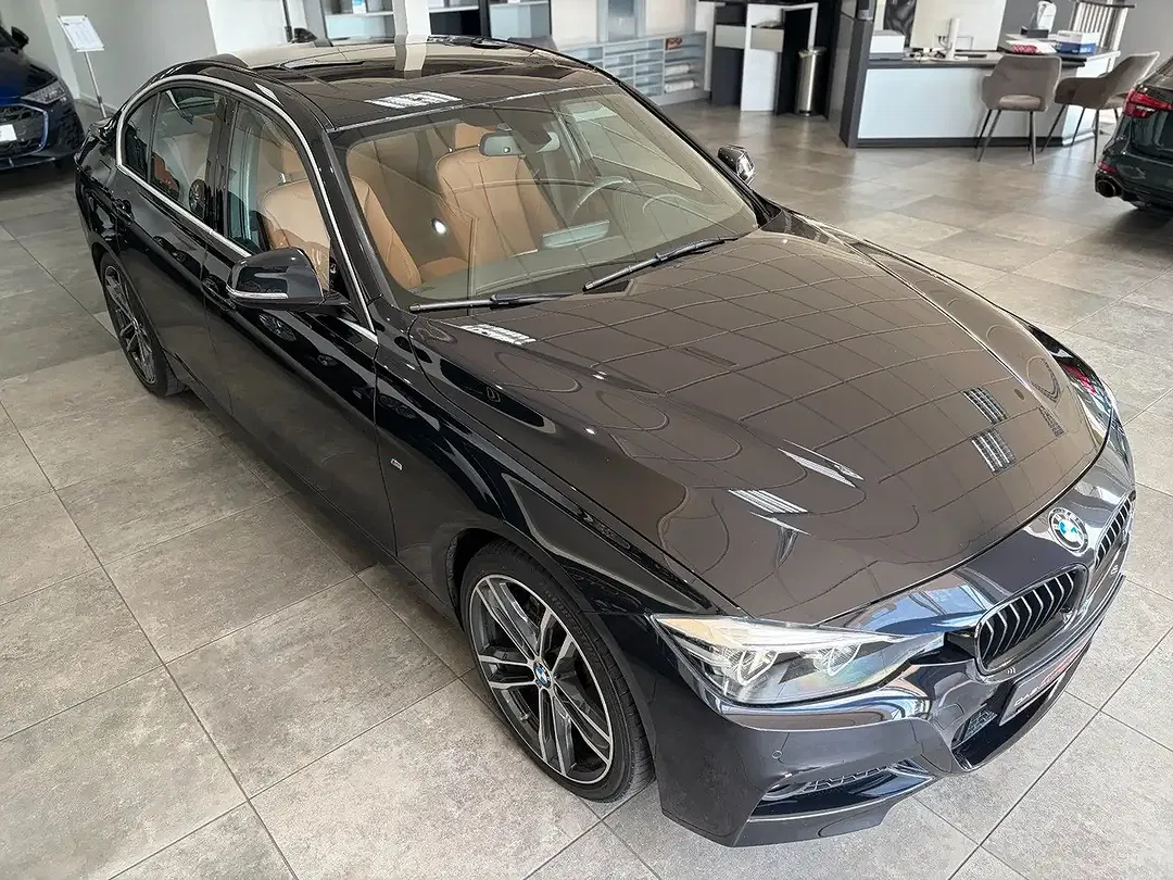 BMW 320 - Thumbnail 8
