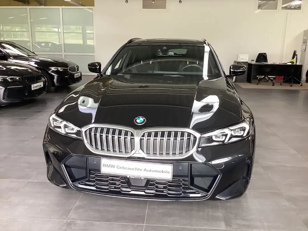 BMW 320 - Thumbnail 9