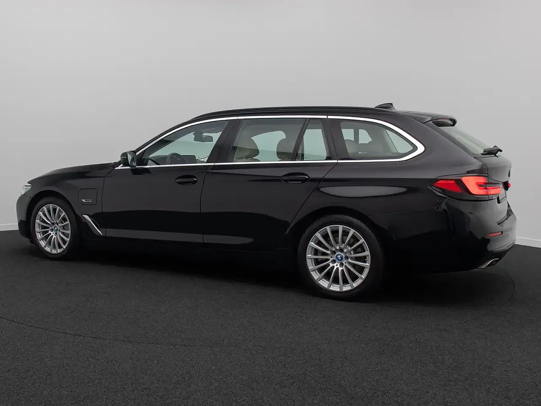BMW 520 - Thumbnail 10