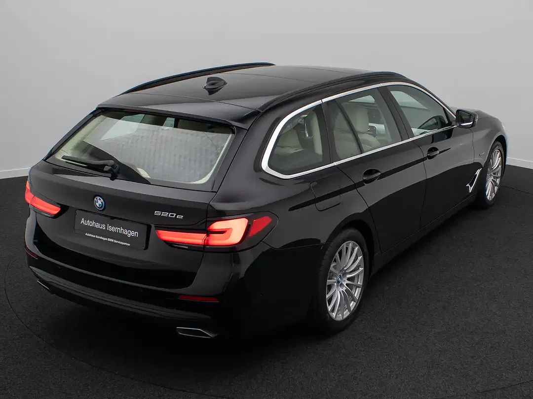 BMW 520 - Thumbnail 7
