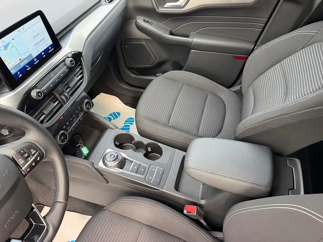 Ford Kuga - Thumbnail 13