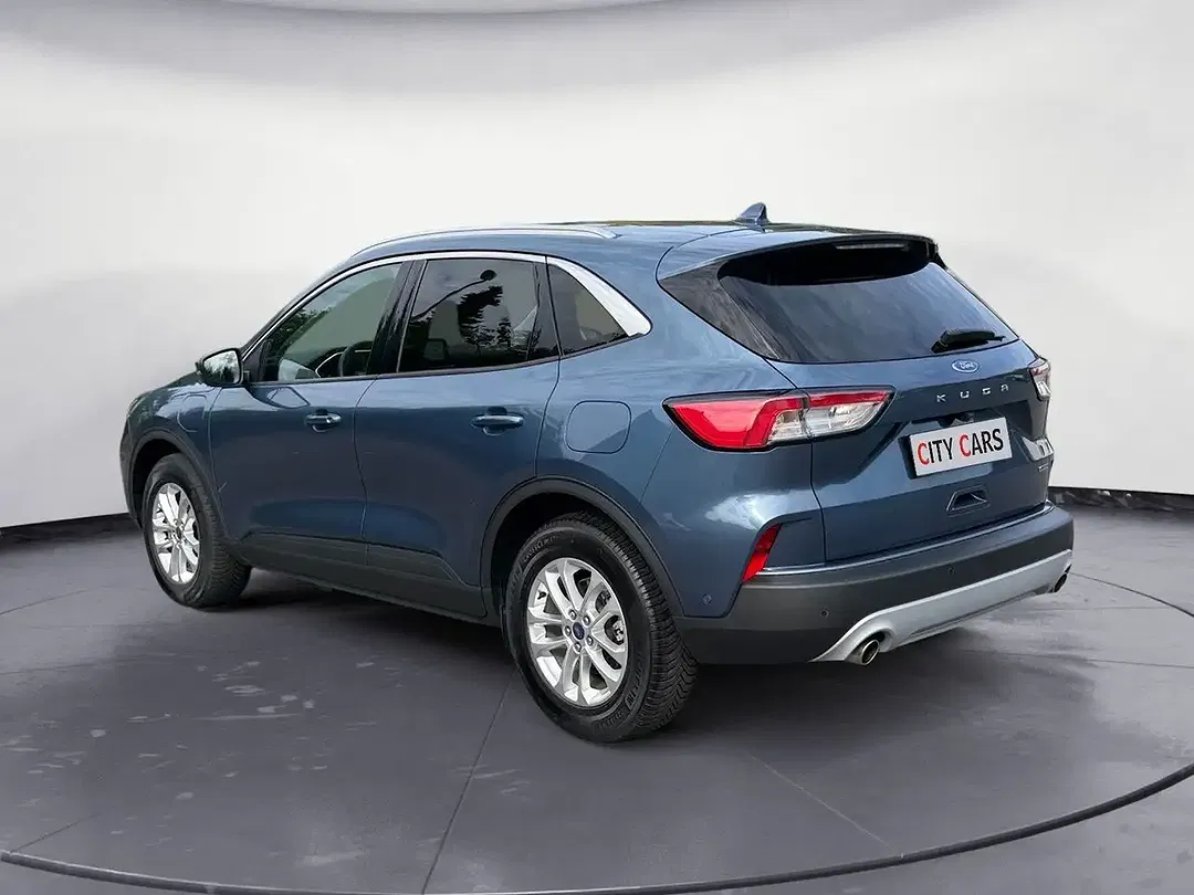 Ford Kuga - Thumbnail 4