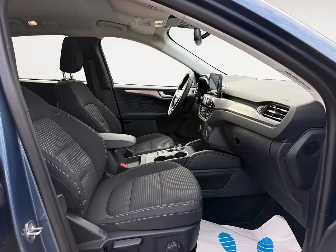 Ford Kuga - Thumbnail 8