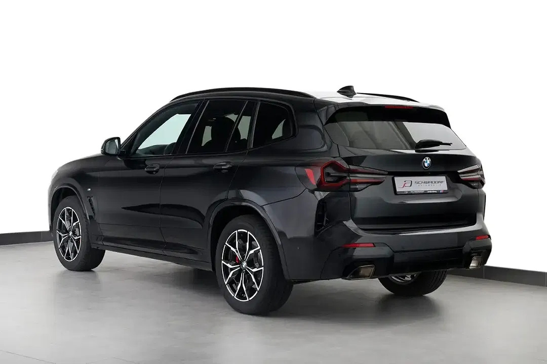 BMW X3 - Thumbnail 3