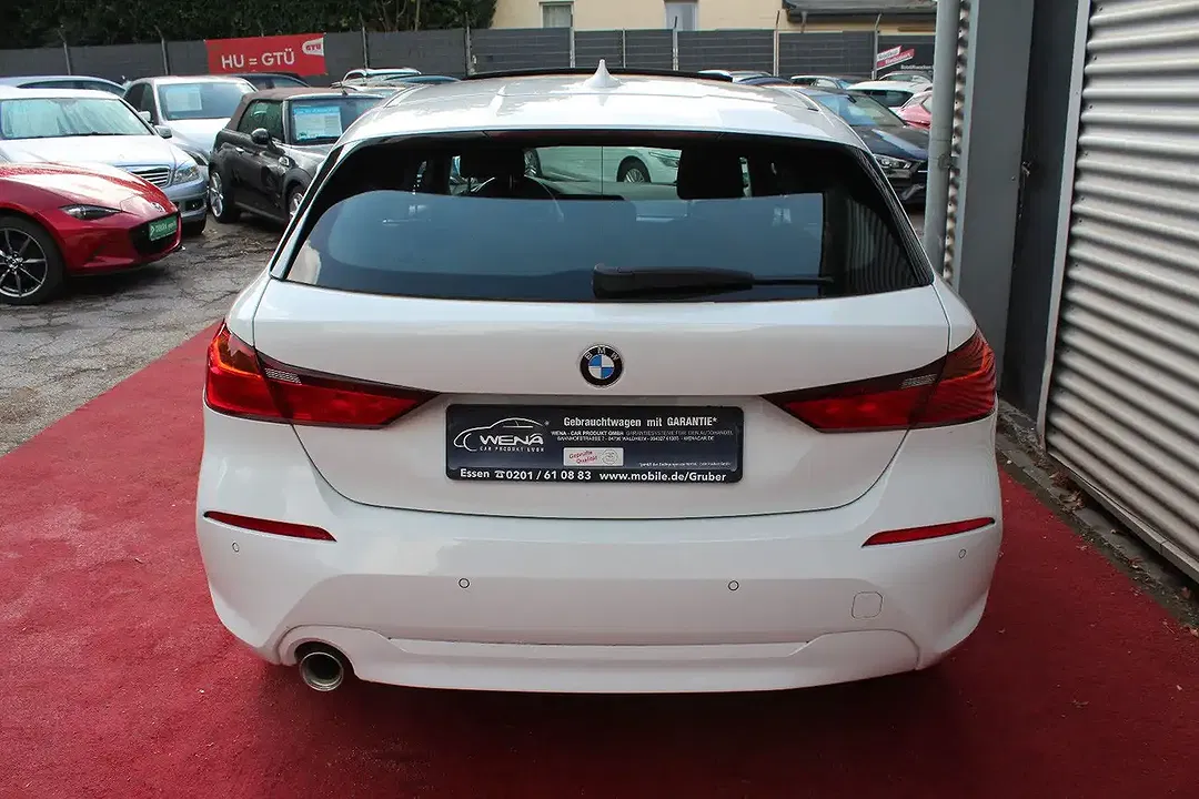 BMW 116 - Thumbnail 11